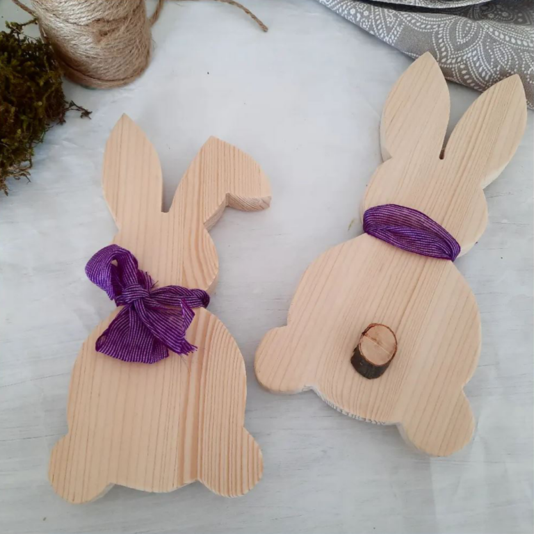 Osterbasteln mit Kindern ab 8 Jahren - gesägte Holzhasen