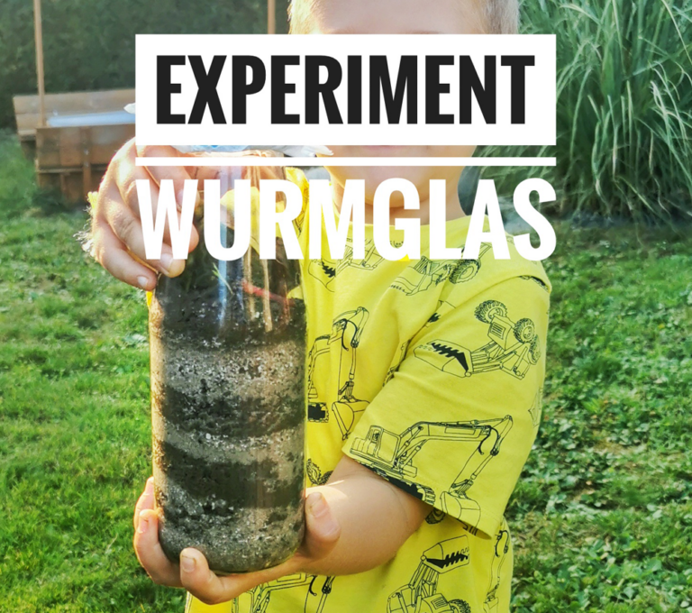 Experiment Regenwurmglas