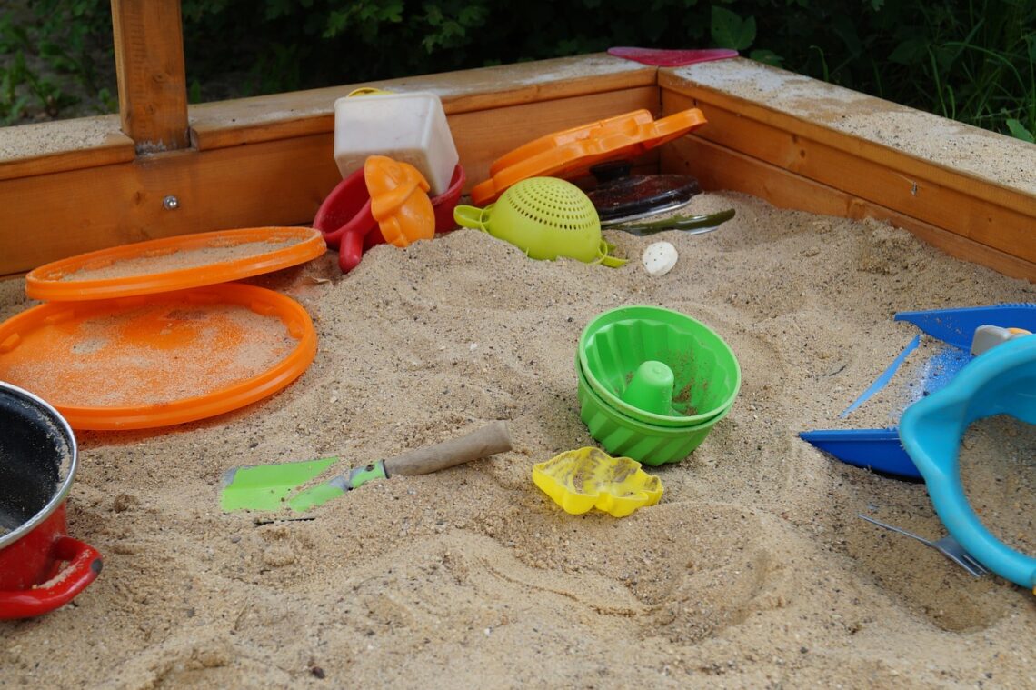 Sandkasten im Garten